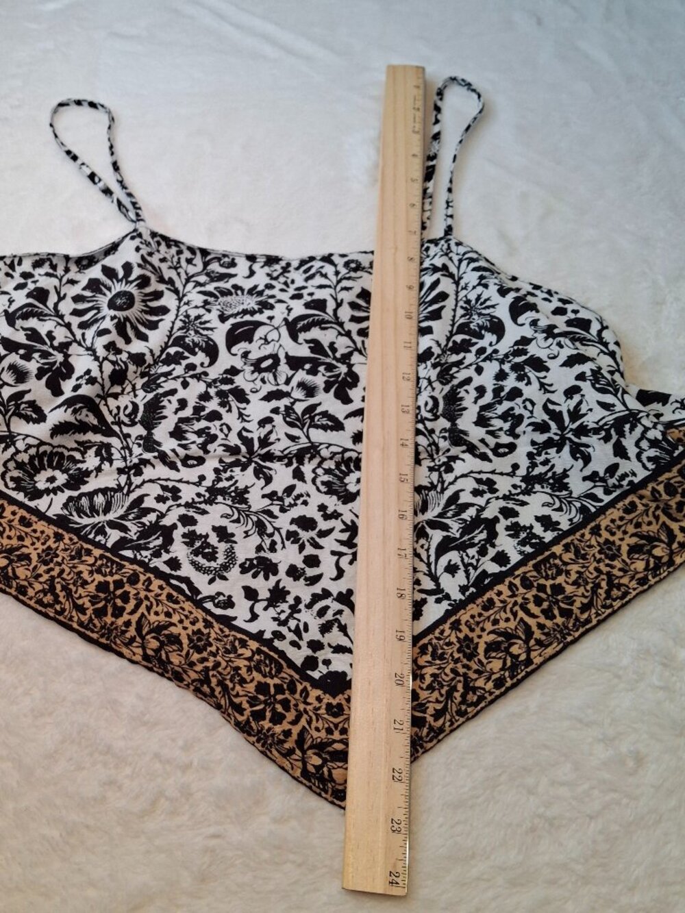 Midnight Sky Floral Handkerchief Top Floral Sz L Crop Neutral Minimalist Boho - Picture 9 of 9